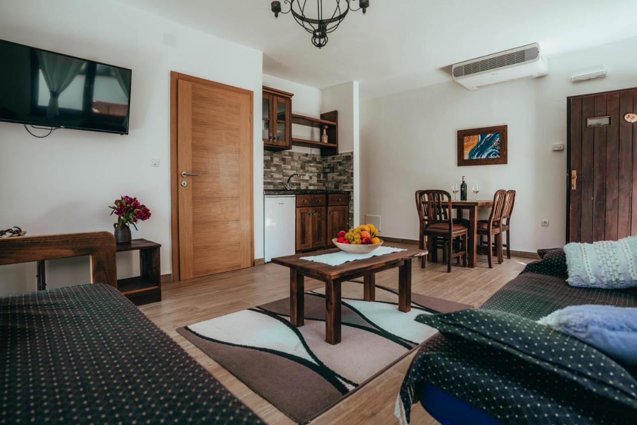 Etno Garden Apartments Plitvica selo Buitenkant foto