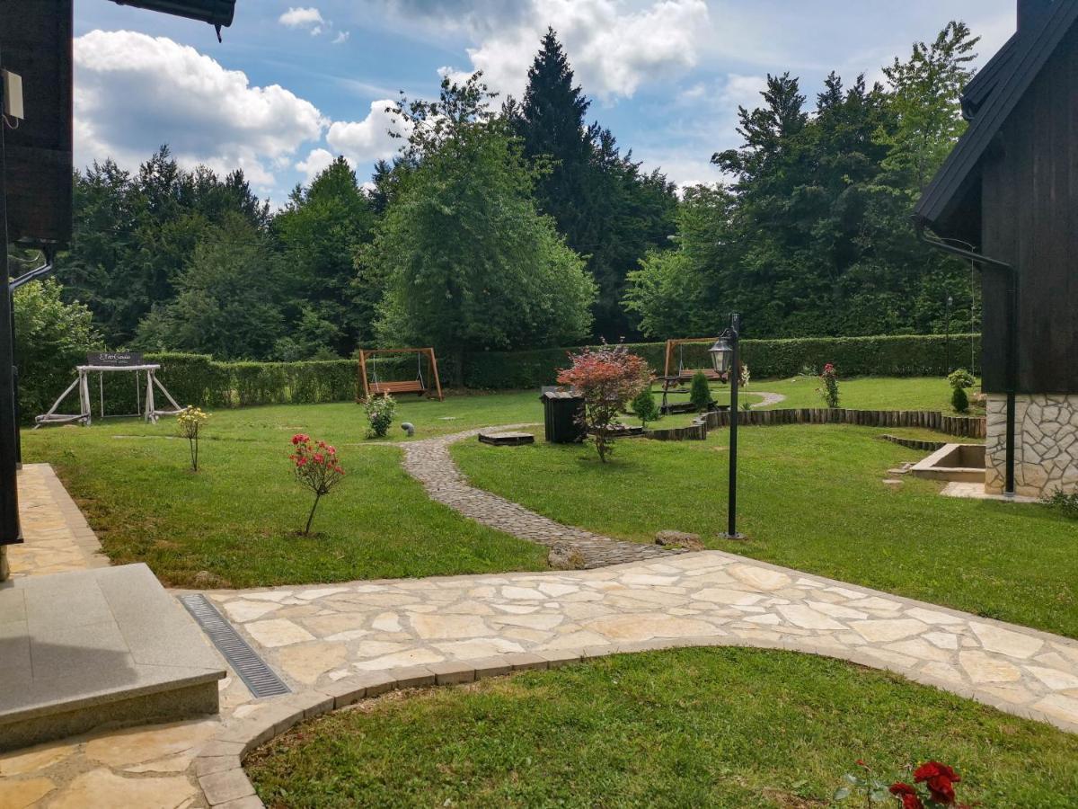 Etno Garden Apartments Plitvica selo Buitenkant foto
